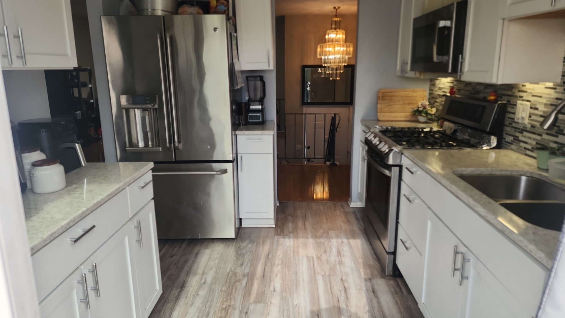 425 Norman Lane Roselle IL 60172