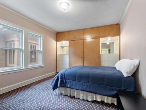 2531 West Morse Avenue Chicago IL 60645