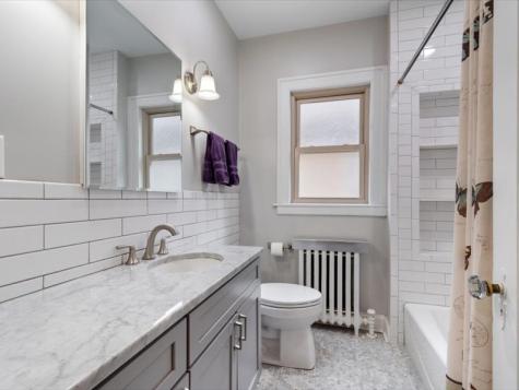 2531 West Morse Avenue Chicago IL 60645