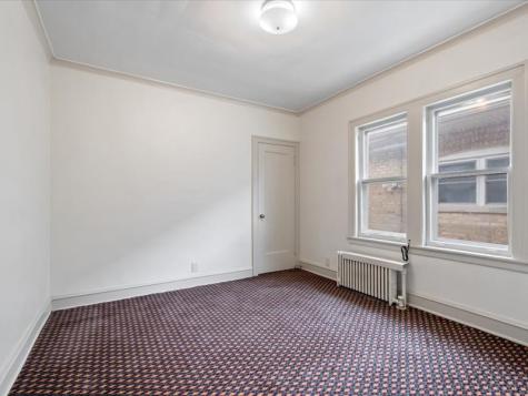2531 West Morse Avenue Chicago IL 60645