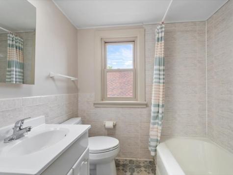2531 West Morse Avenue Chicago IL 60645