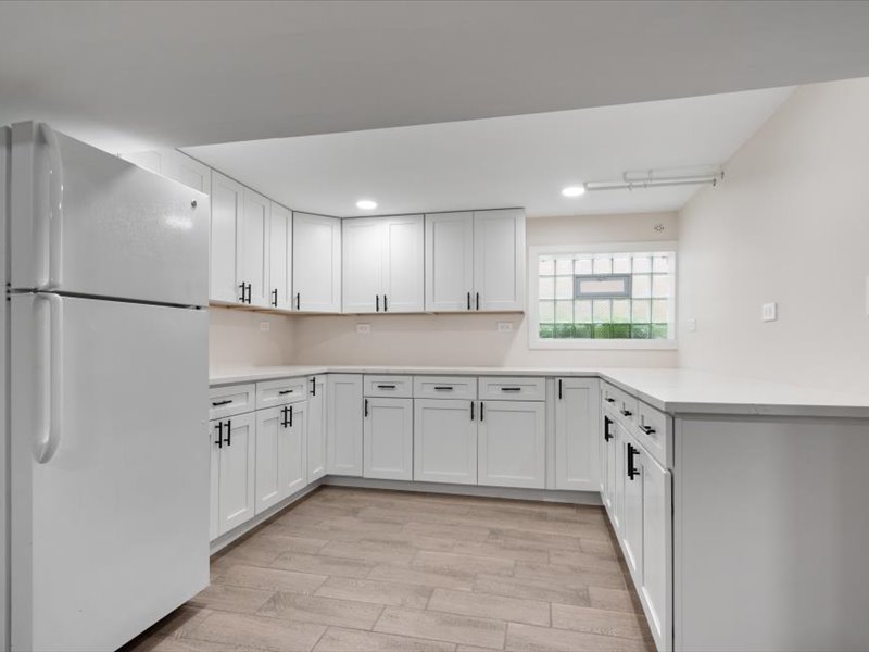 2531 West Morse Avenue Chicago IL 60645
