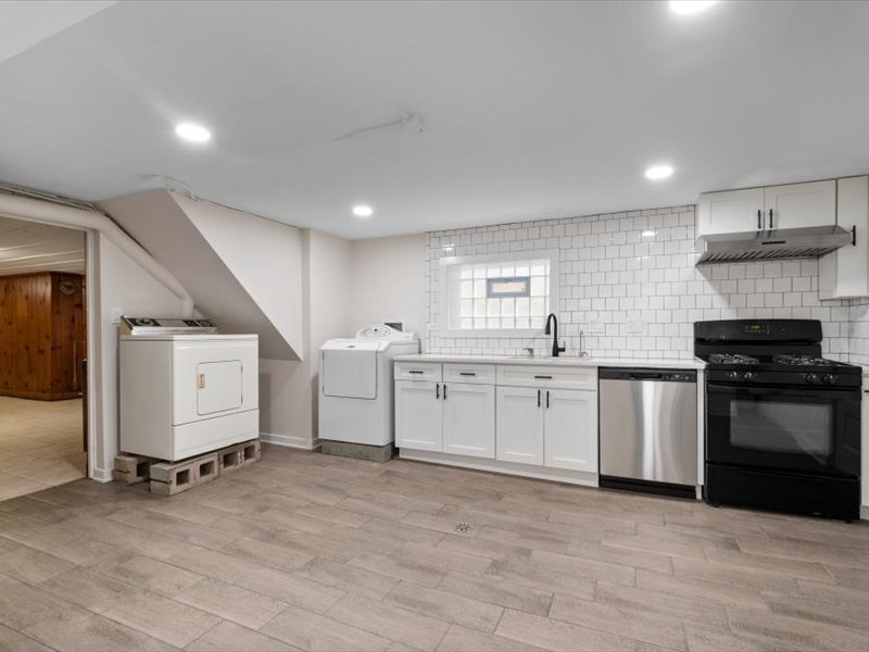 2531 West Morse Avenue Chicago IL 60645