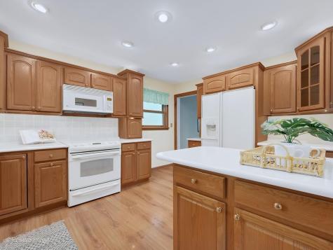 613 North Spring Avenue La Grange Park IL 60526