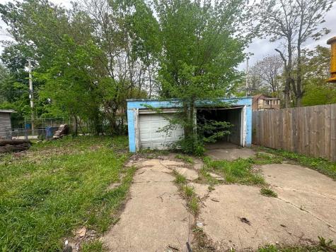 11941 South La Salle Street Chicago IL 60628