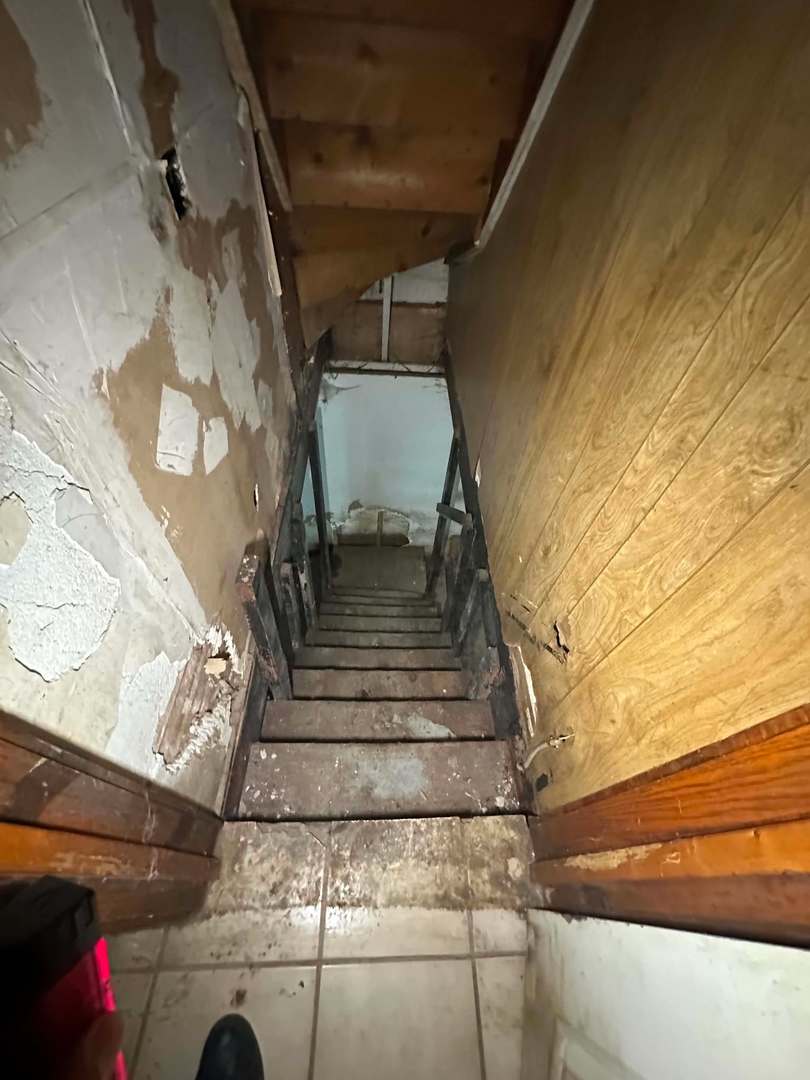 11941 South La Salle Street Chicago IL 60628