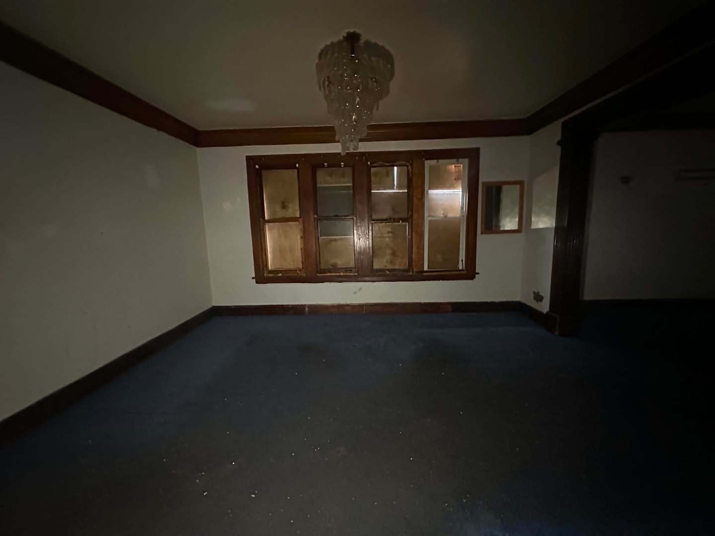 11941 South La Salle Street Chicago IL 60628