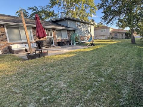 308 South Walnut Street Glenwood IL 60425
