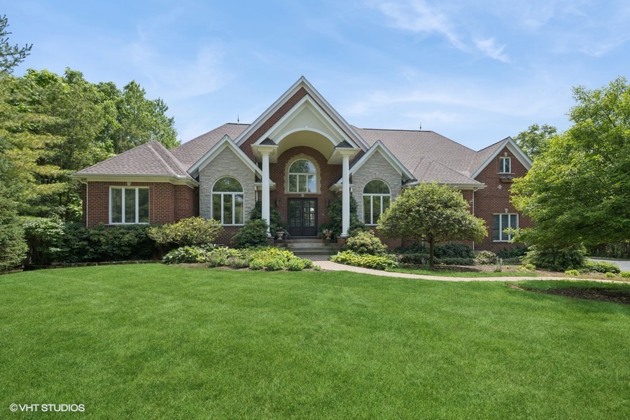 422 West County Line Road Barrington Hills IL 60010