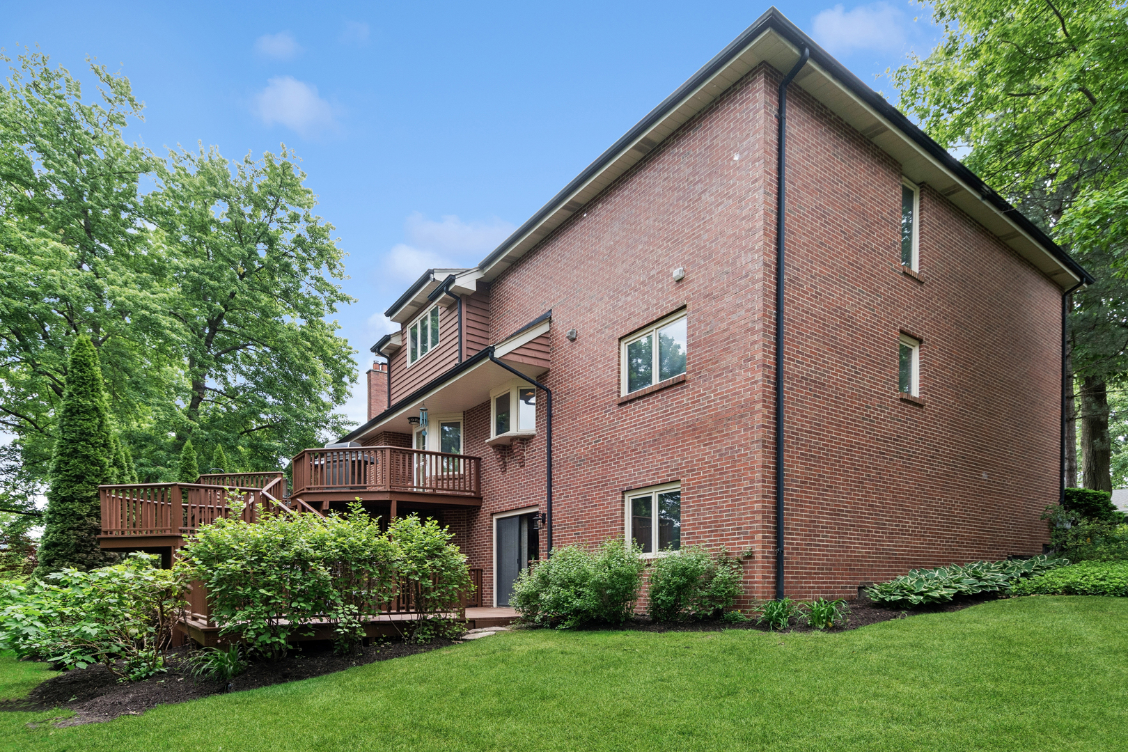 2374 Pepper Tree Court Lisle IL 60532