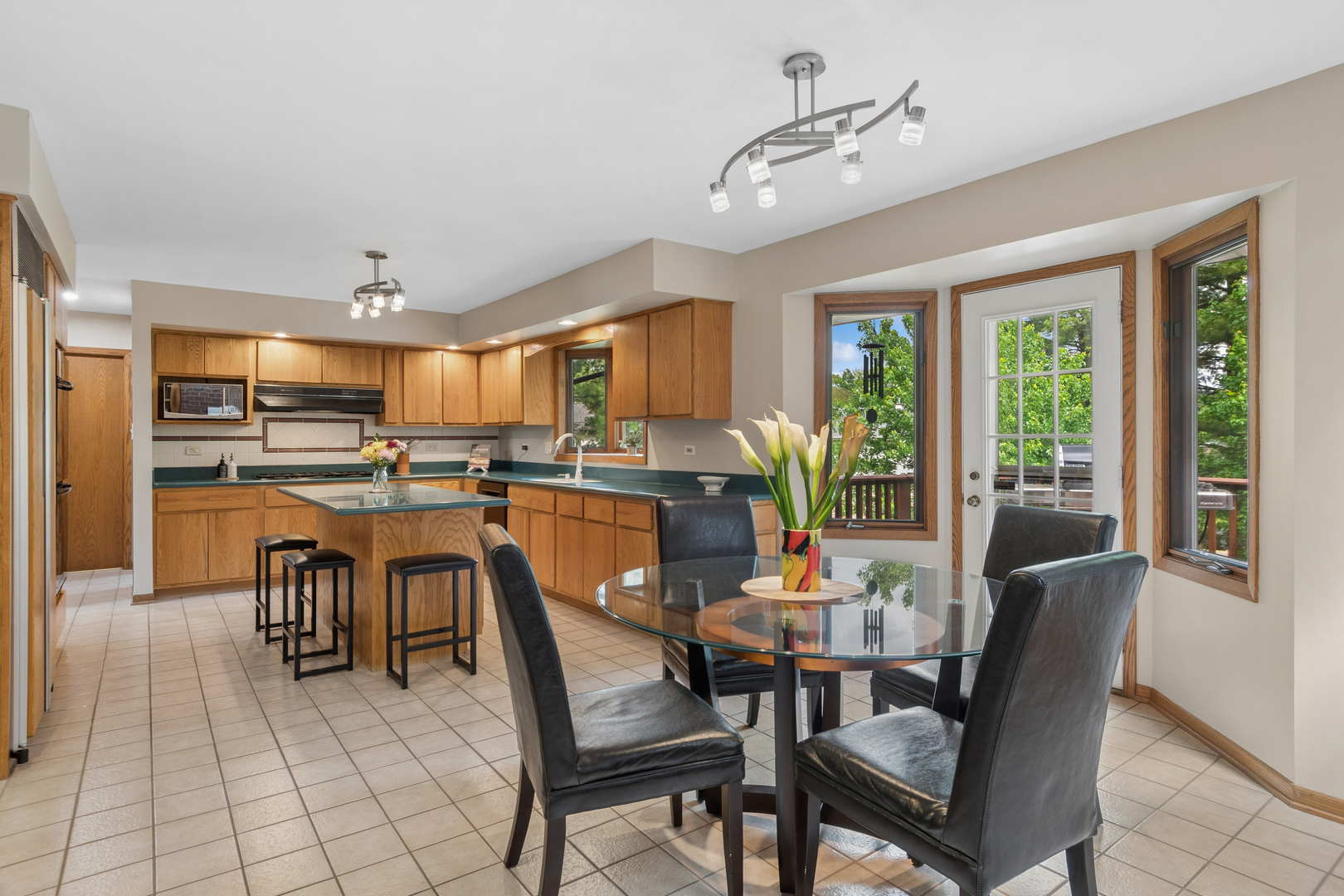 2374 Pepper Tree Court Lisle IL 60532