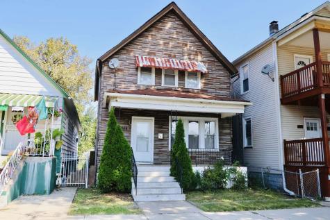 344 East 117th Street Chicago IL 60628
