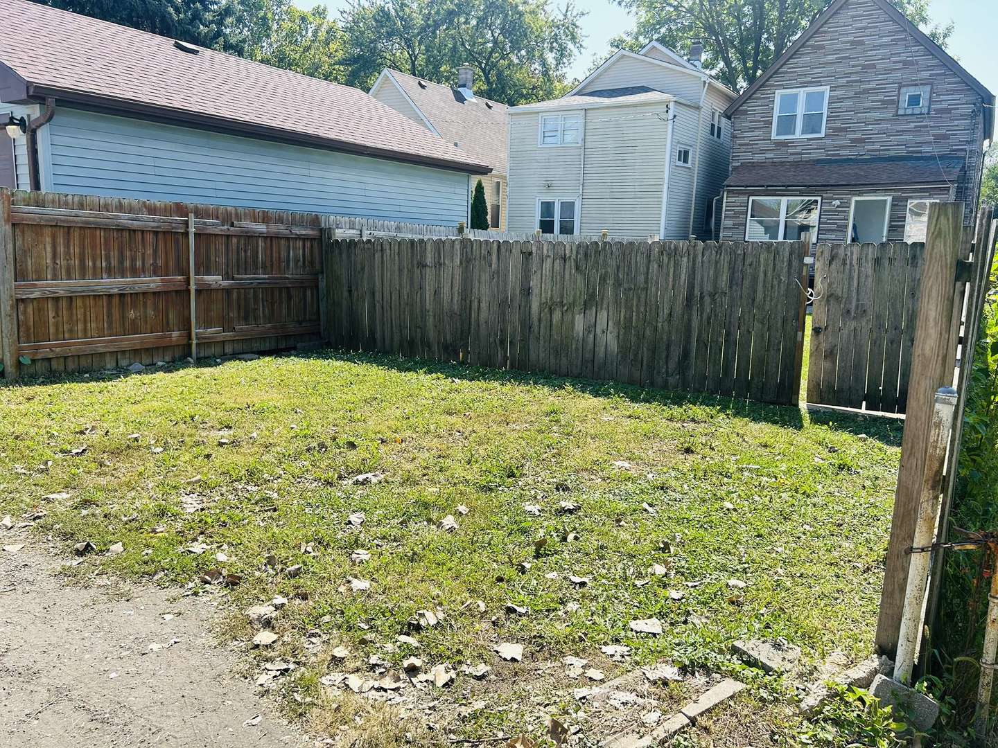 344 East 117th Street Chicago IL 60628