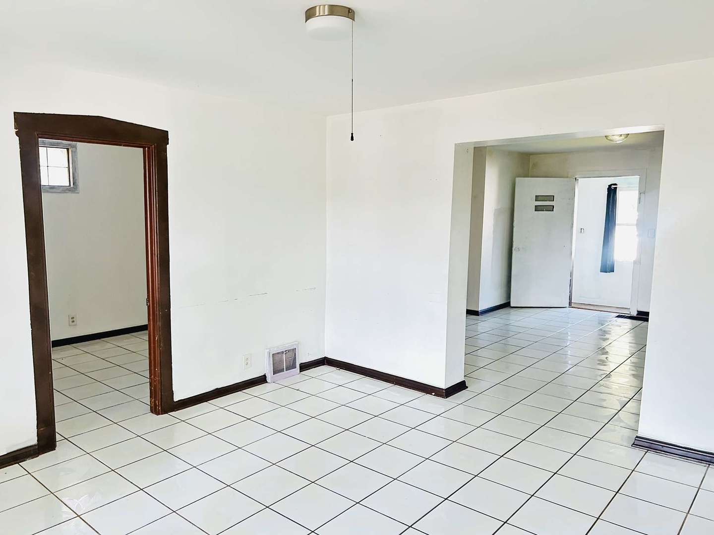 344 East 117th Street Chicago IL 60628