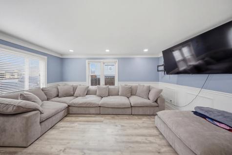 2713 Landen Drive Melrose Park IL 60164