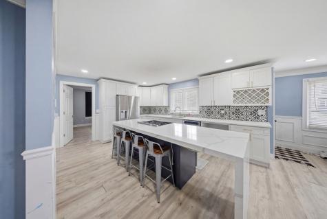 2713 Landen Drive Melrose Park IL 60164