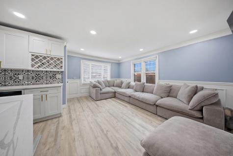 2713 Landen Drive Melrose Park IL 60164