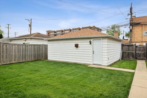 6034 North Keating Avenue Chicago IL 60646