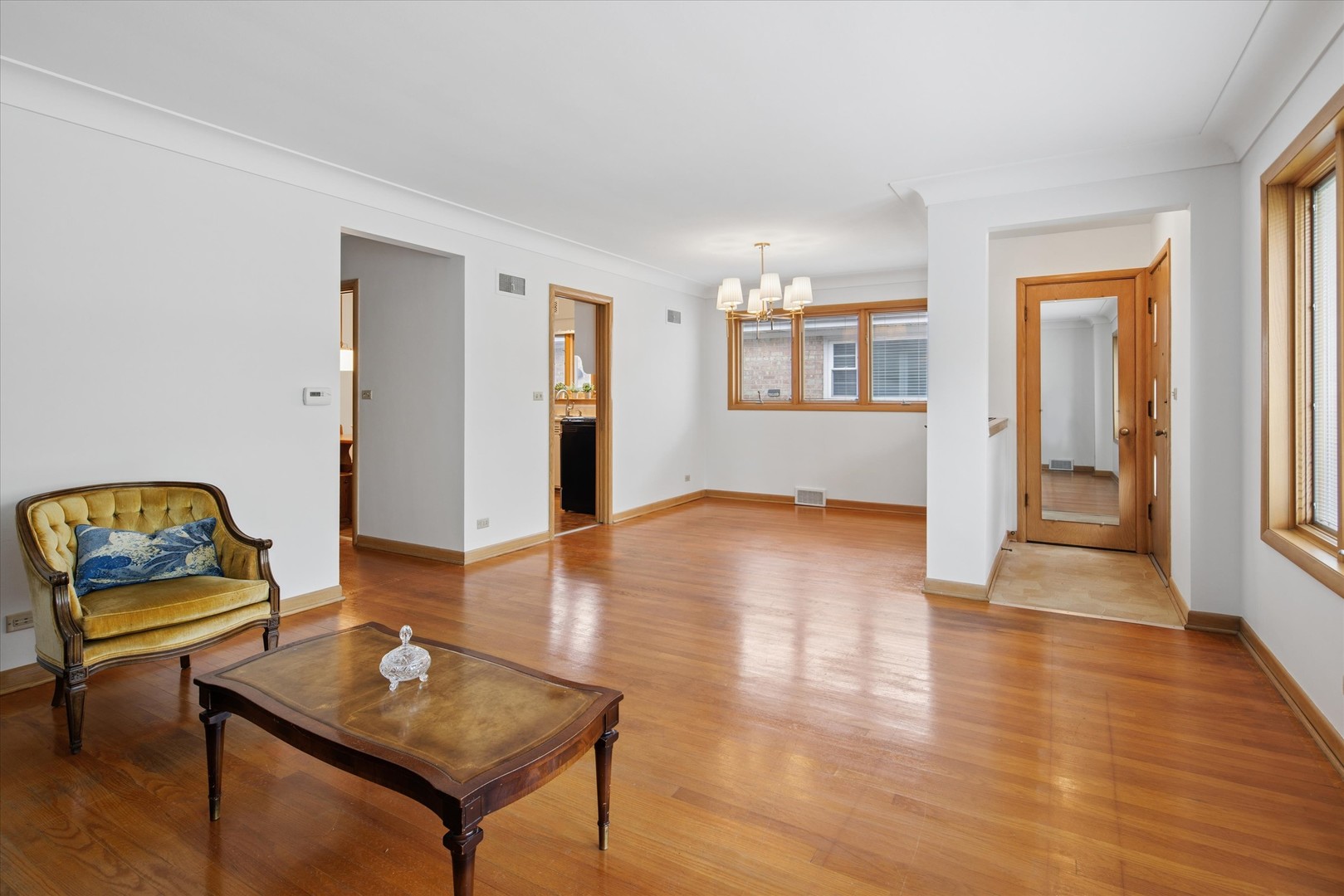 6034 North Keating Avenue Chicago IL 60646