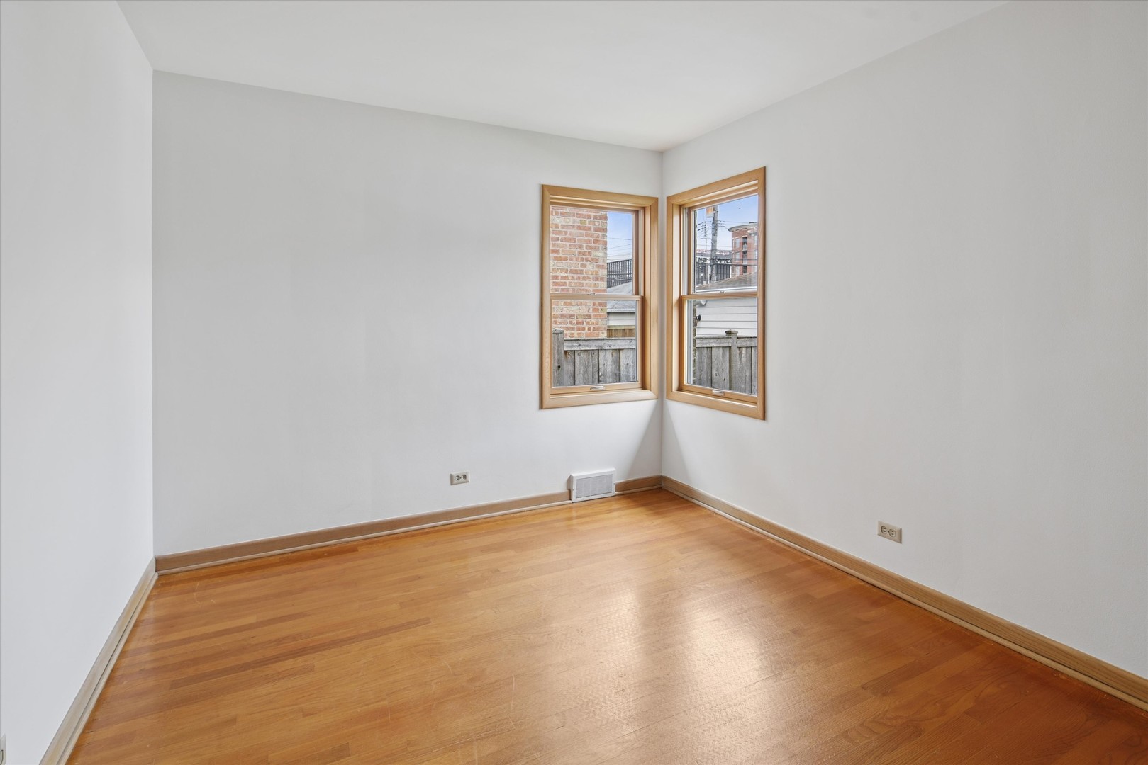 6034 North Keating Avenue Chicago IL 60646