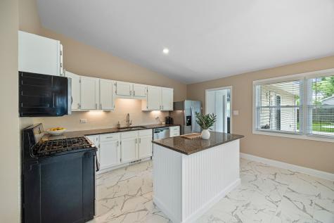 2117 Grouse Lane Rolling Meadows IL 60008
