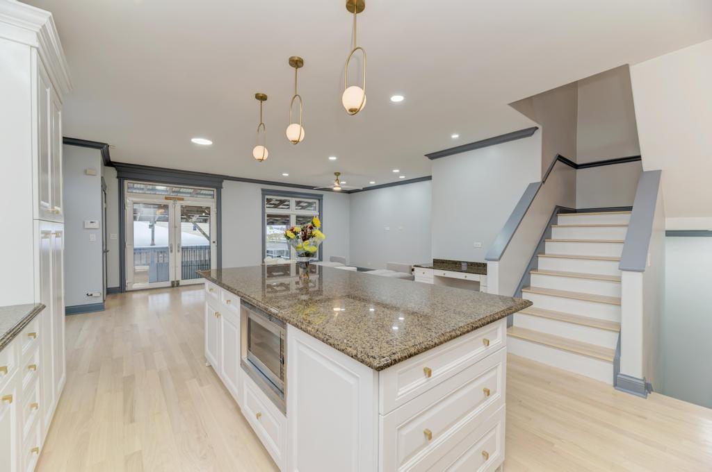 3231 North Octavia Avenue Chicago IL 60634