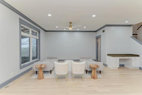 3231 North Octavia Avenue Chicago IL 60634