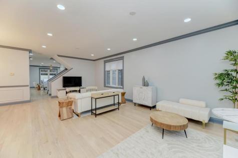3231 North Octavia Avenue Chicago IL 60634