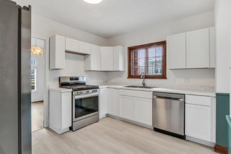 526 West Jackson Street Woodstock IL 60098