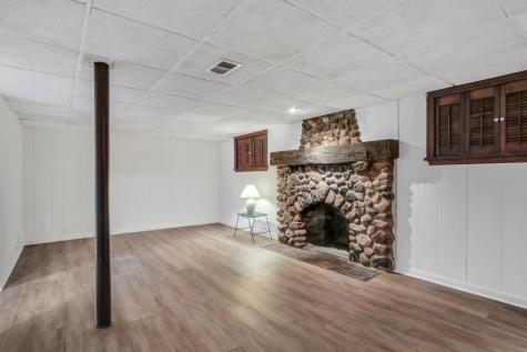 526 West Jackson Street Woodstock IL 60098