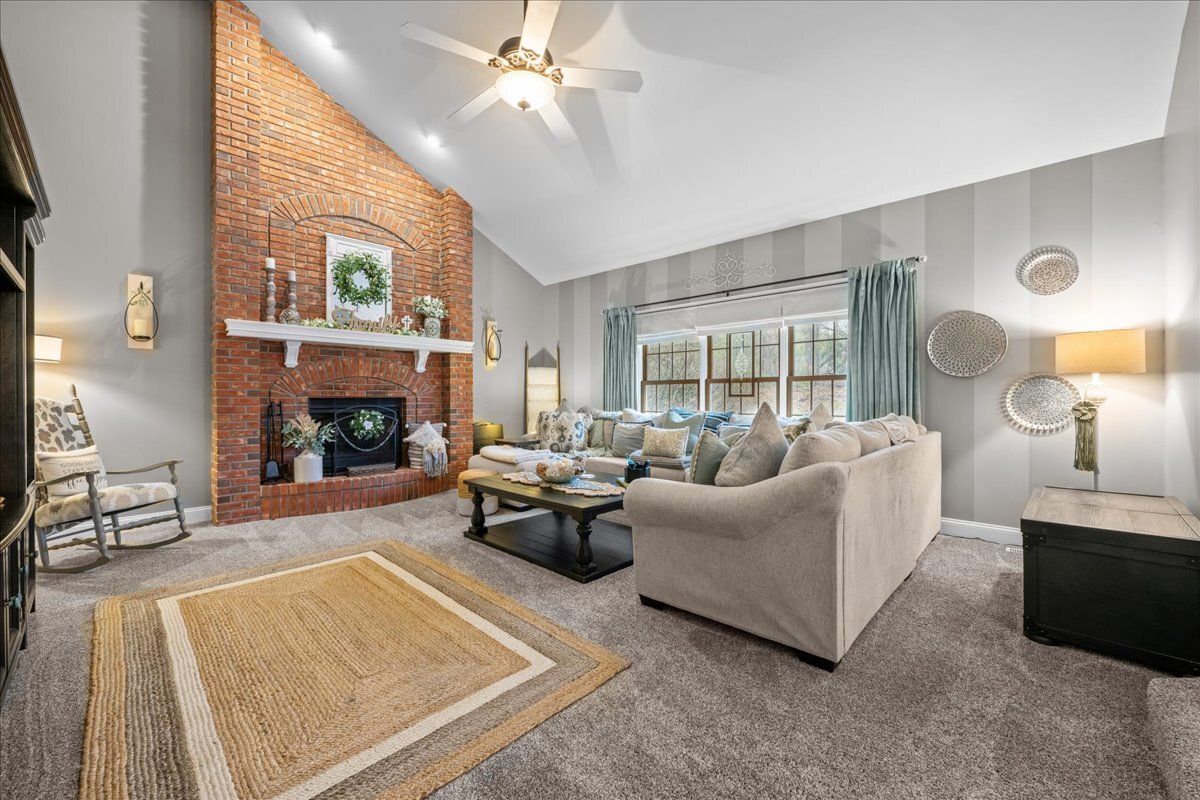 675 Blackberry Ridge Drive Aurora IL 60506