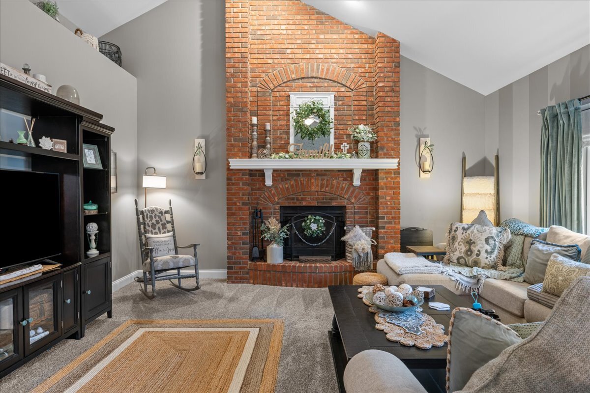 675 Blackberry Ridge Drive Aurora IL 60506