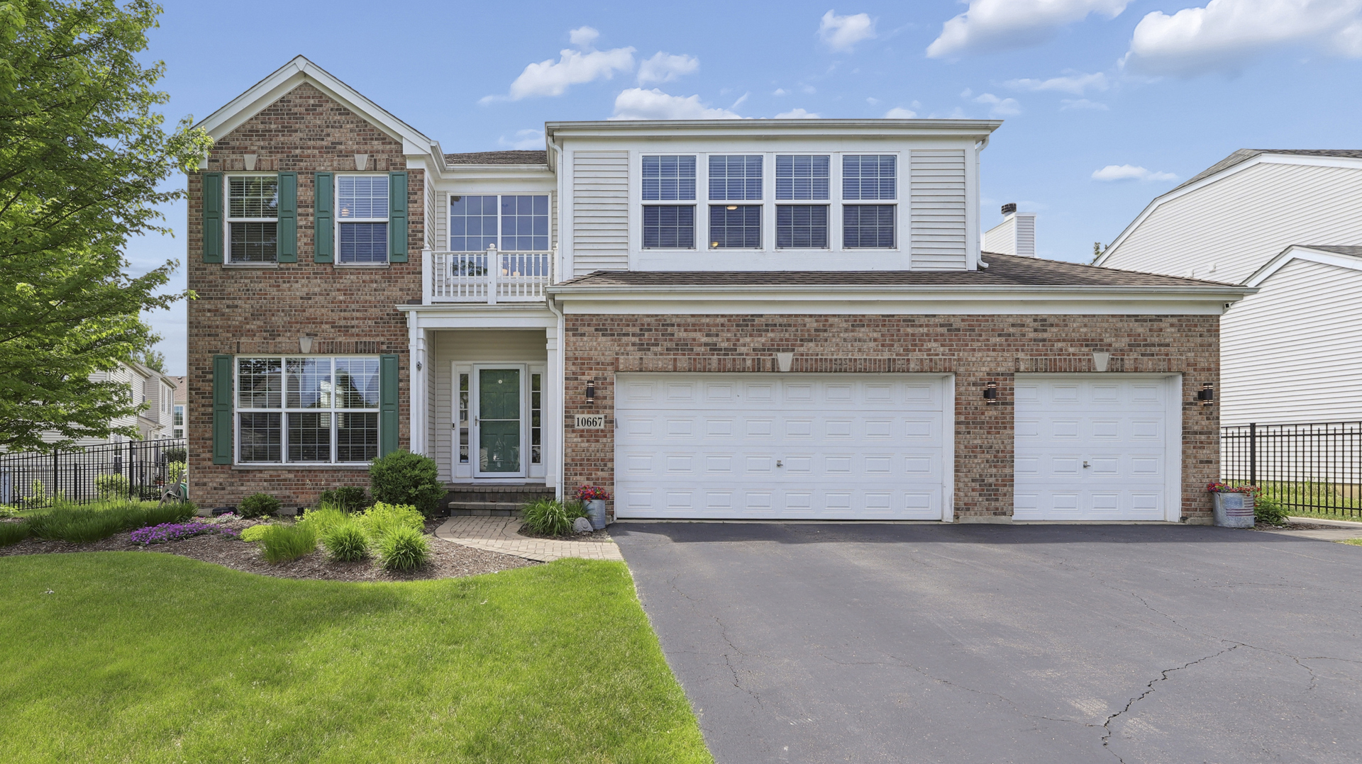 10667 Santa Fe Trail Huntley IL 60142