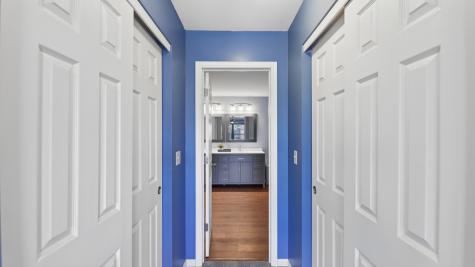 10667 Santa Fe Trail Huntley IL 60142