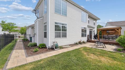 10667 Santa Fe Trail Huntley IL 60142