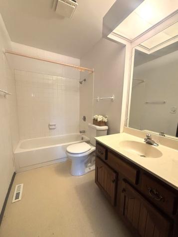79 Garden Drive Montgomery IL 60538