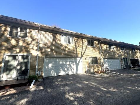 79 Garden Drive Montgomery IL 60538