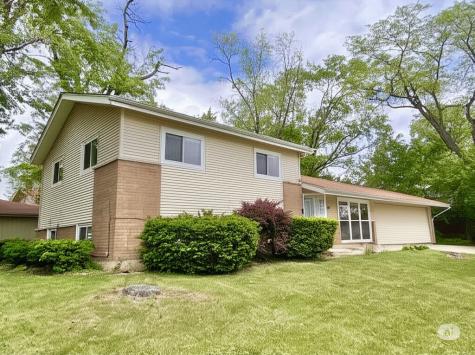 332 Gentry Street Park Forest IL 60466