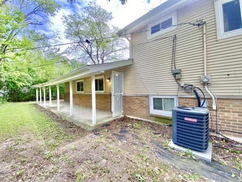 332 Gentry Street Park Forest IL 60466