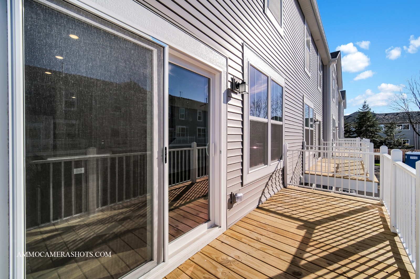 512 Wolverine Drive Aurora IL 60502