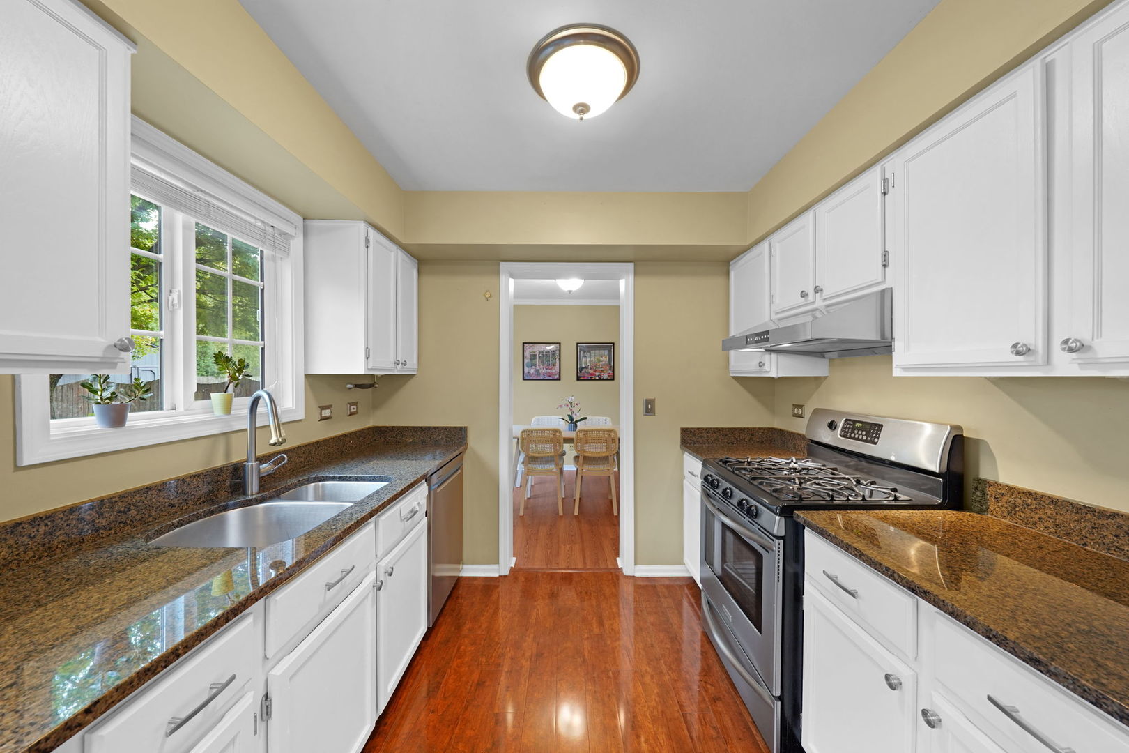 2723 Emma Circle Aurora IL 60504