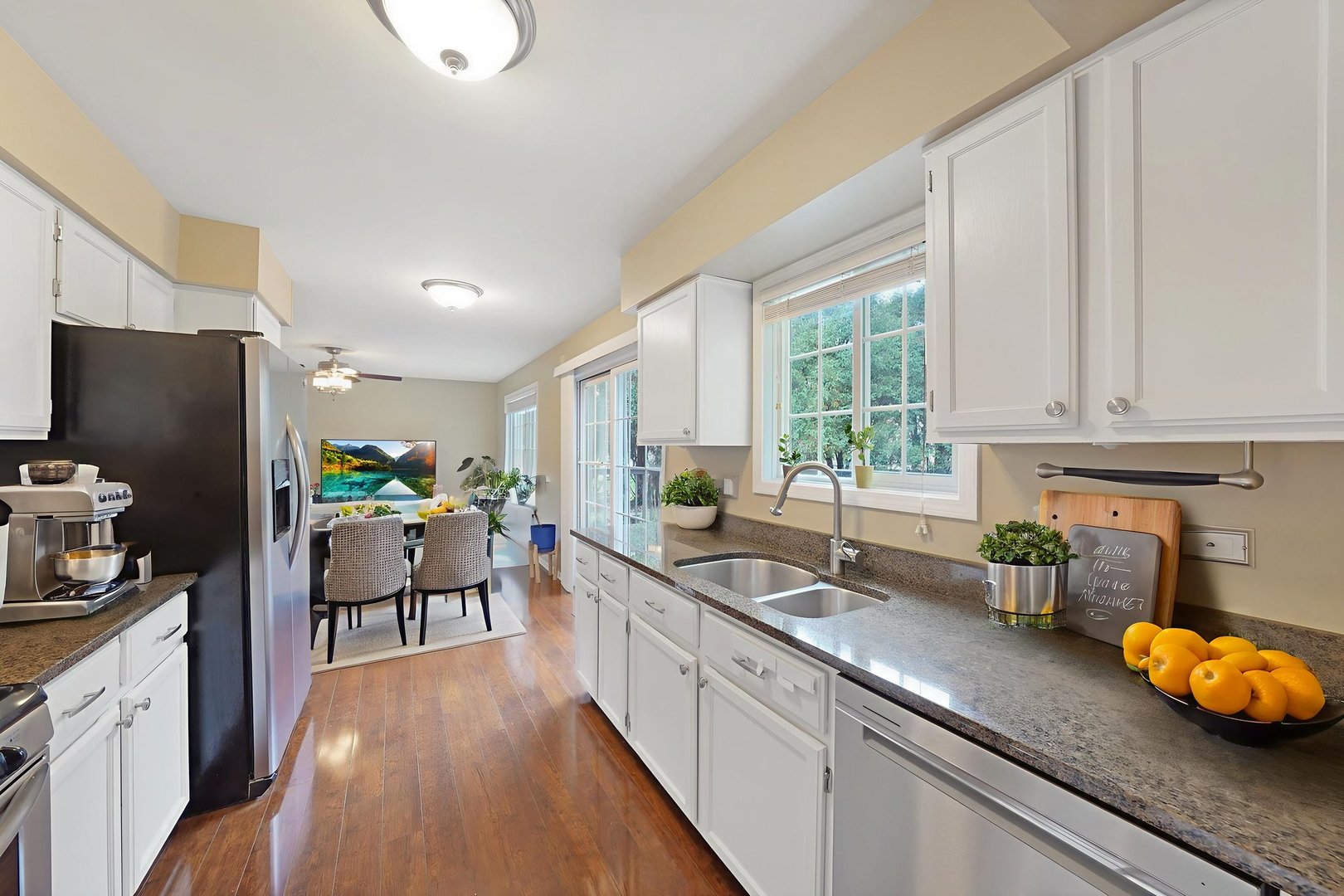 2723 Emma Circle Aurora IL 60504