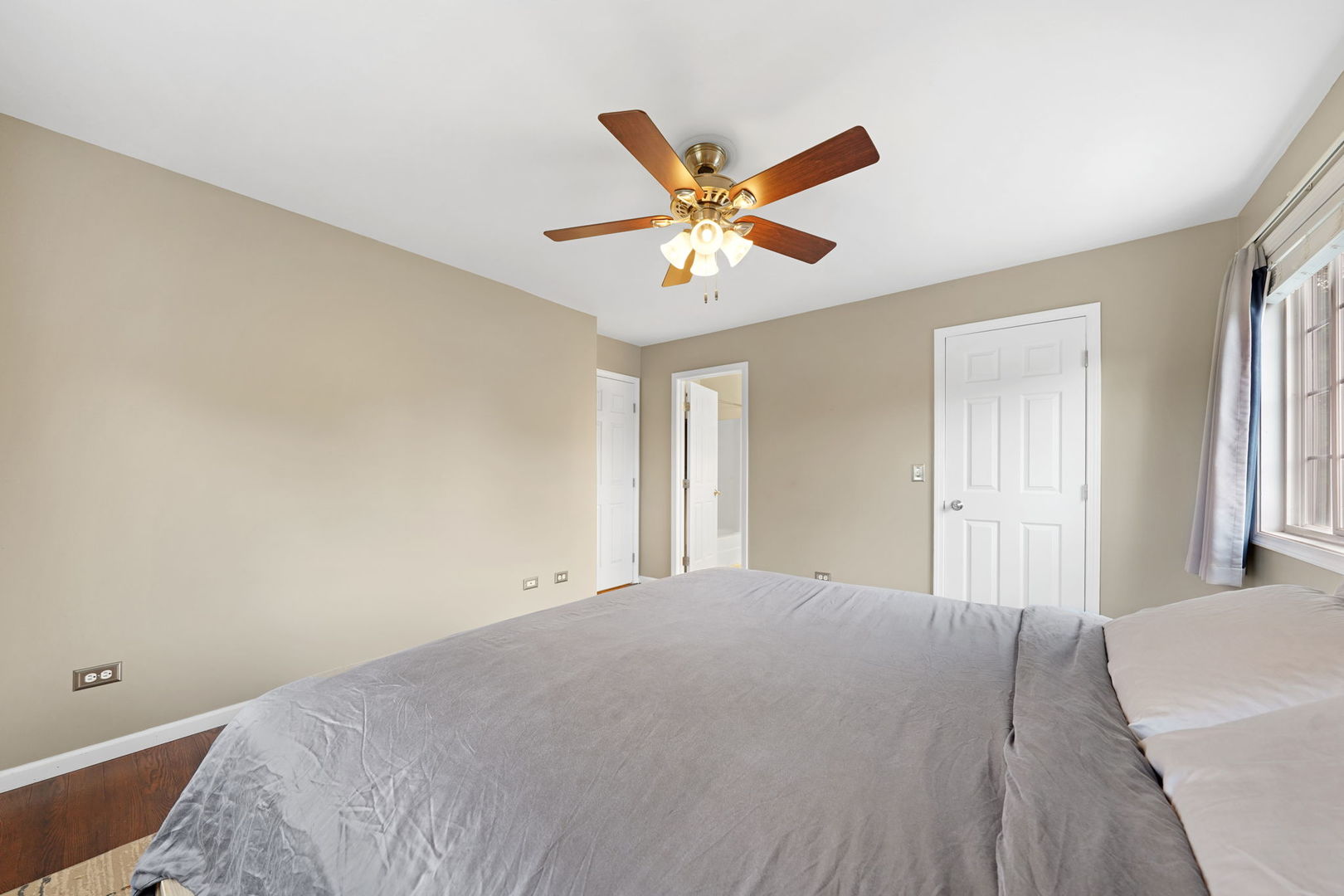 2723 Emma Circle Aurora IL 60504