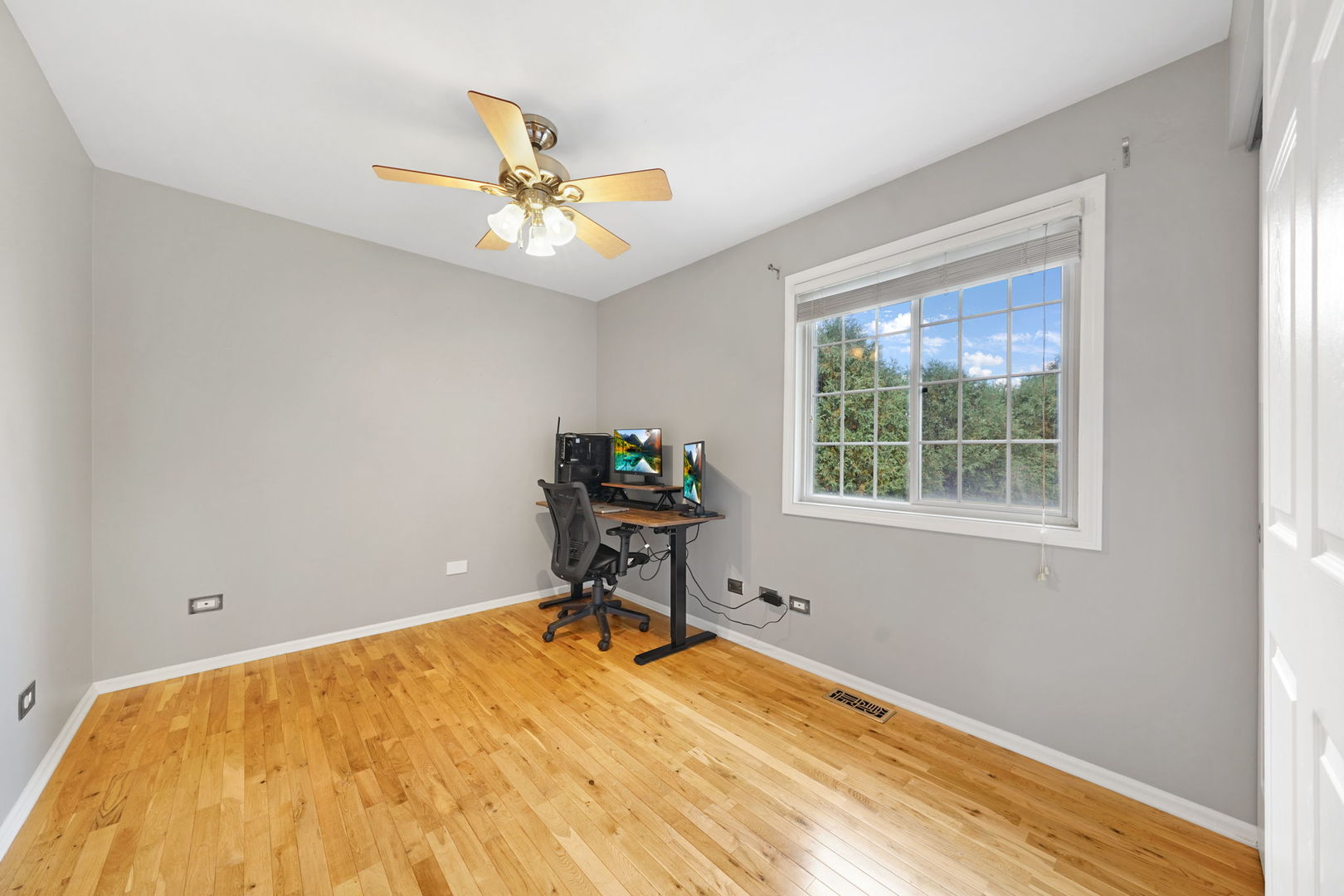 2723 Emma Circle Aurora IL 60504