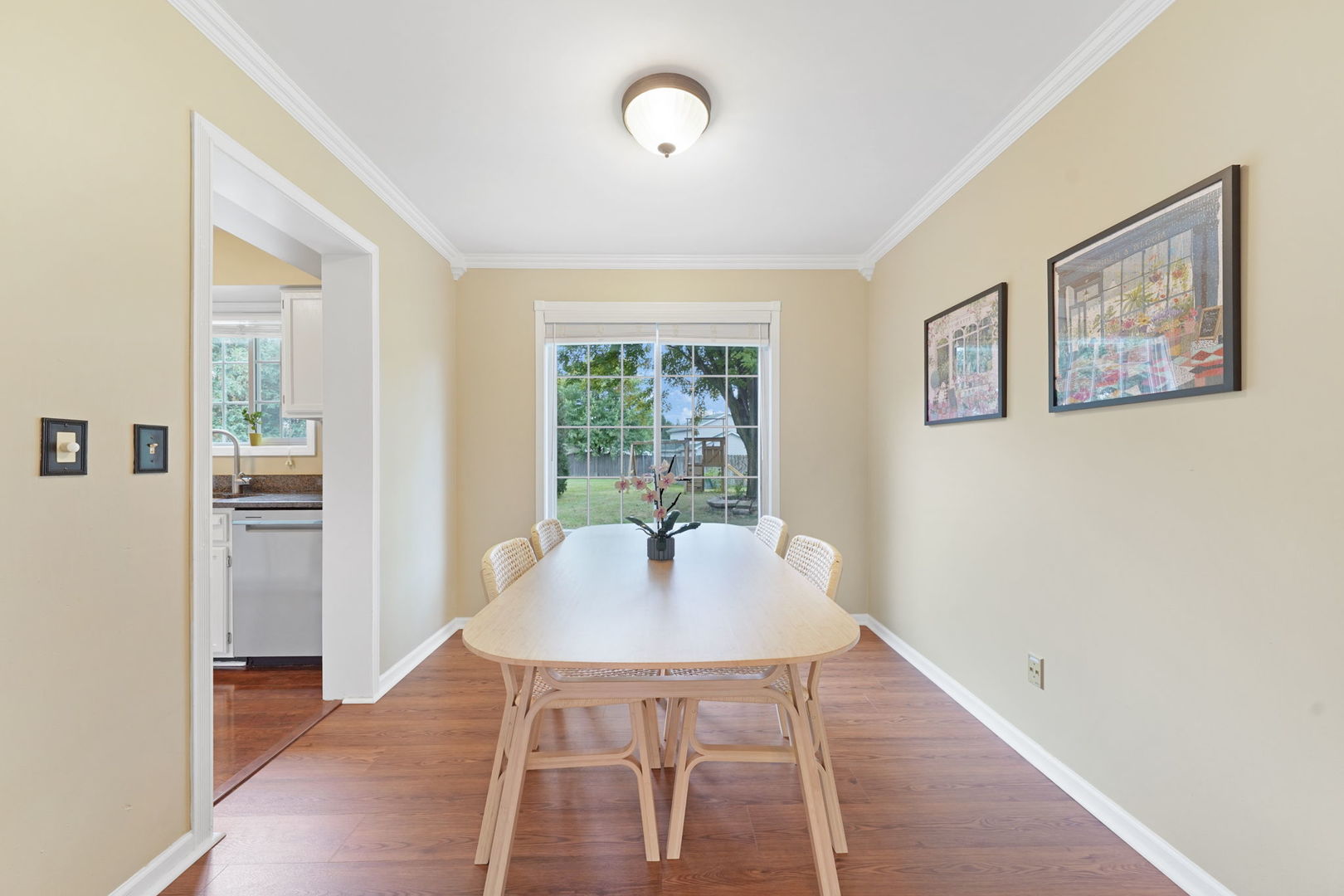 2723 Emma Circle Aurora IL 60504