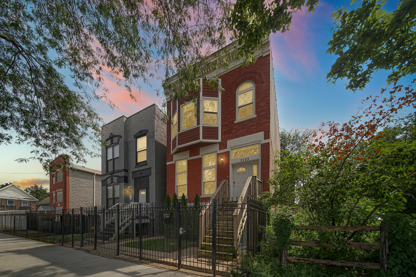 2123 West Adams Street Chicago IL 60612