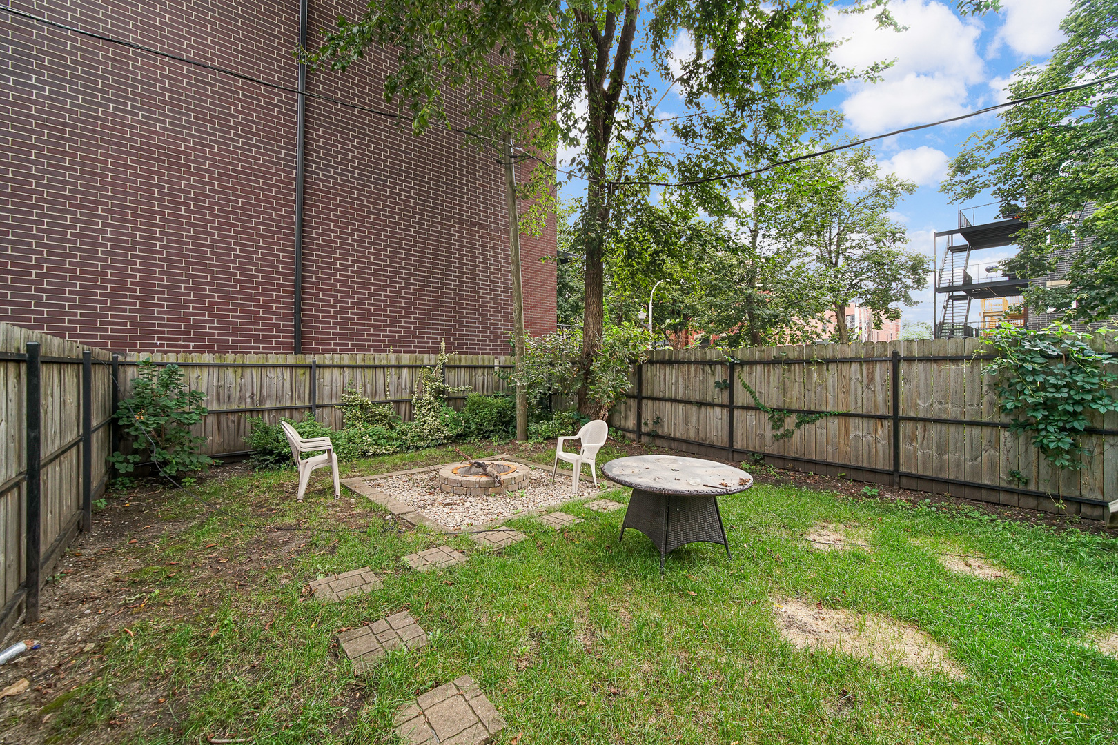 2123 West Adams Street Chicago IL 60612