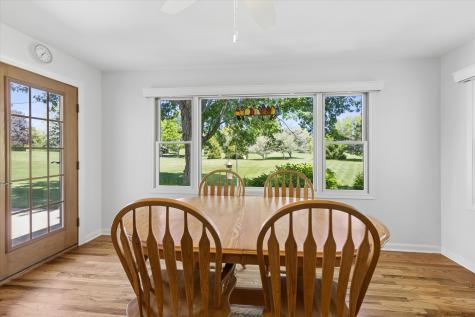 36W793 Red Gate Court St. Charles IL 60175