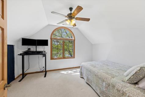36W793 Red Gate Court St. Charles IL 60175