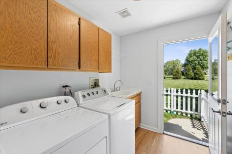 36W793 Red Gate Court St. Charles IL 60175